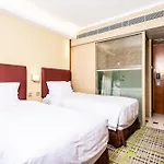 Wharney Hotel