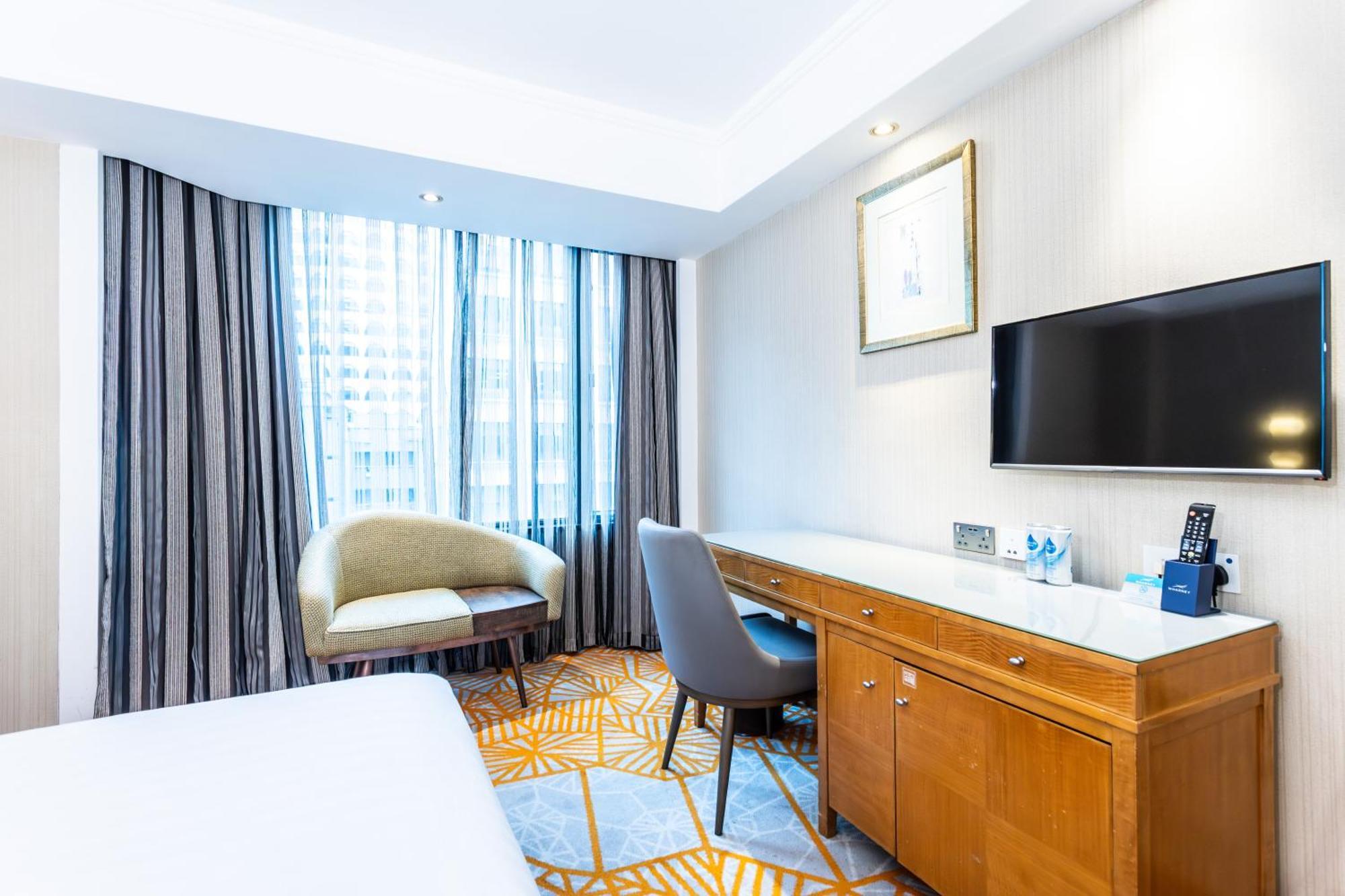 Hotel Wharney 4*